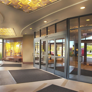 commercial door specialist Tehachapi