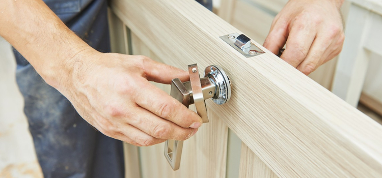 interior door repair Tehachapi